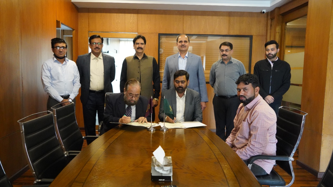 MOU Signing Ceremony For Canal Road Campus